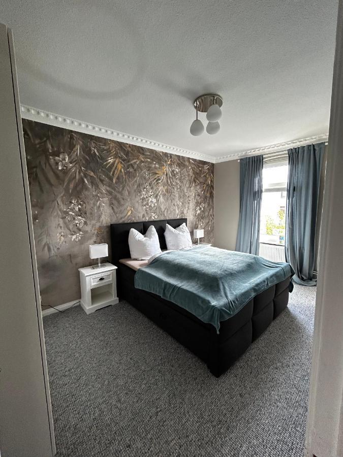 Traumhafter Altbaucharme In Zentraler Lage Apartamento Kiel Exterior foto